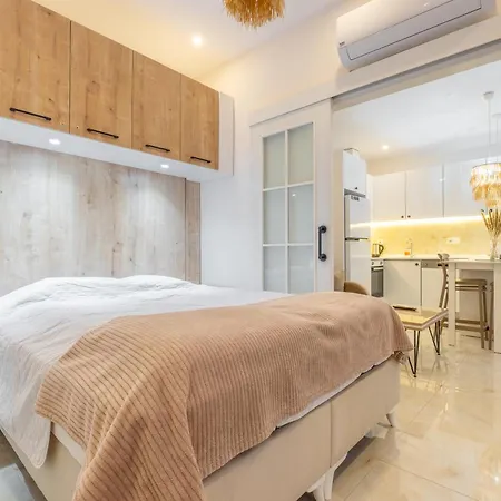 Apartamento Rose 1 Fantastic 1+1 With Private Terrasse